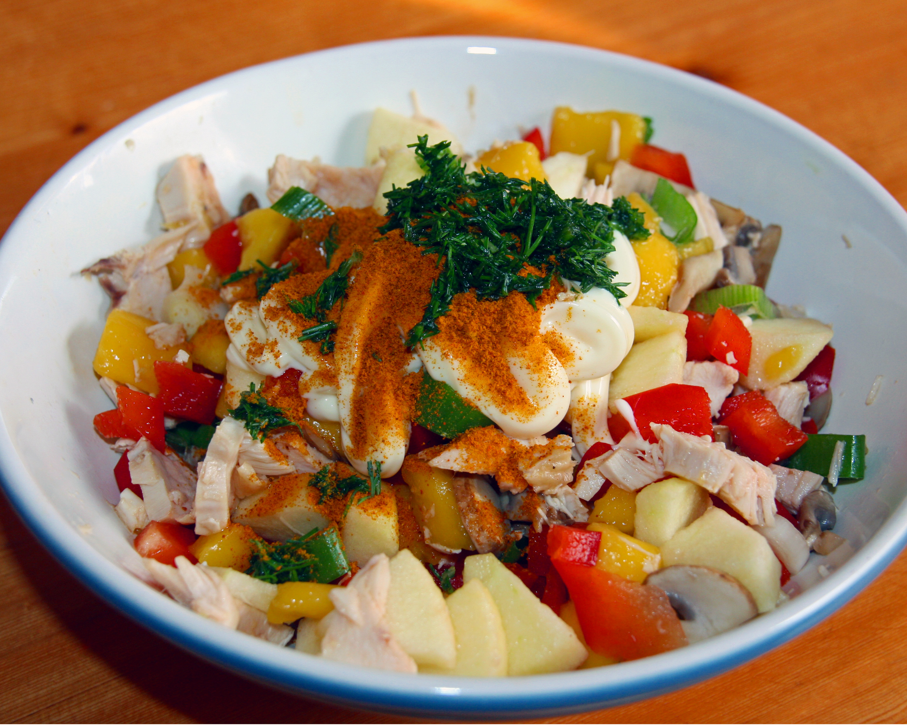 Hähnchen-Curry-Salat Low Carb – 1001food.de
